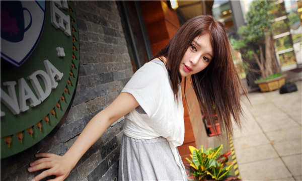 大足想找一个女性生孩子给报酬-｛找个女人生孩子多少钱｝